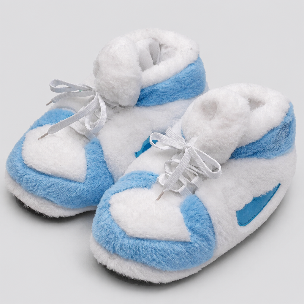 HK 1 University Blau Sneaker Hausschuhe von Housekicks in Hellblau und Weiß