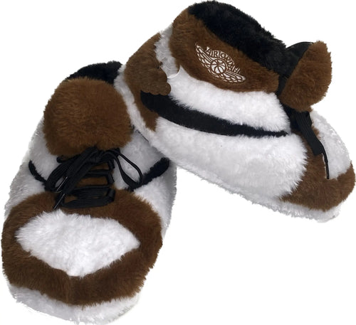 Sneaker Hausschuhe von Housekicks, flauschige Jordan Hausschuhe, Fluffy Jordans, Nike Hausschuhe, stylische Housekicks für drinnen, warme und gemütliche Hausschuhe für jede Altersklasse. Ähneln deinen dein Sneakern und halten deine Füße warm.