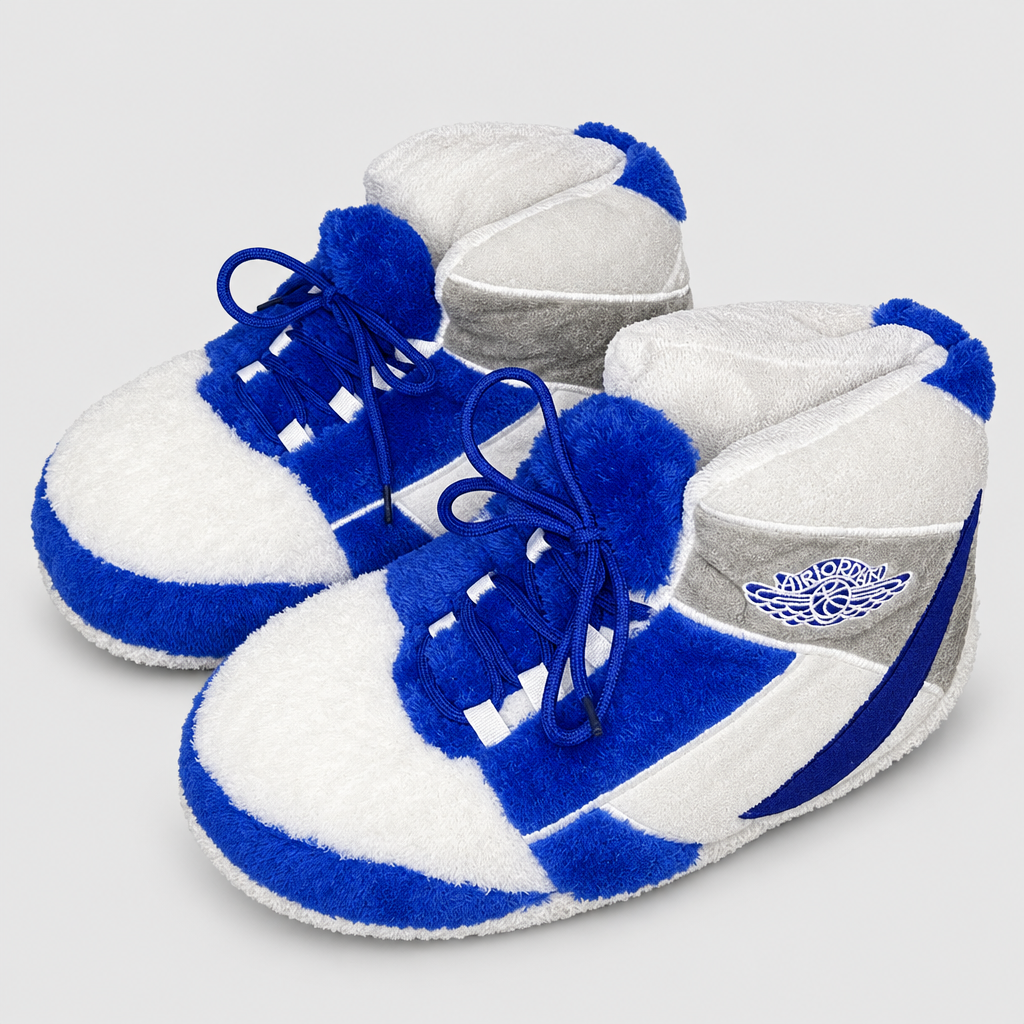 Polar Hunks Sneaker Hausschuhe von Housekicks